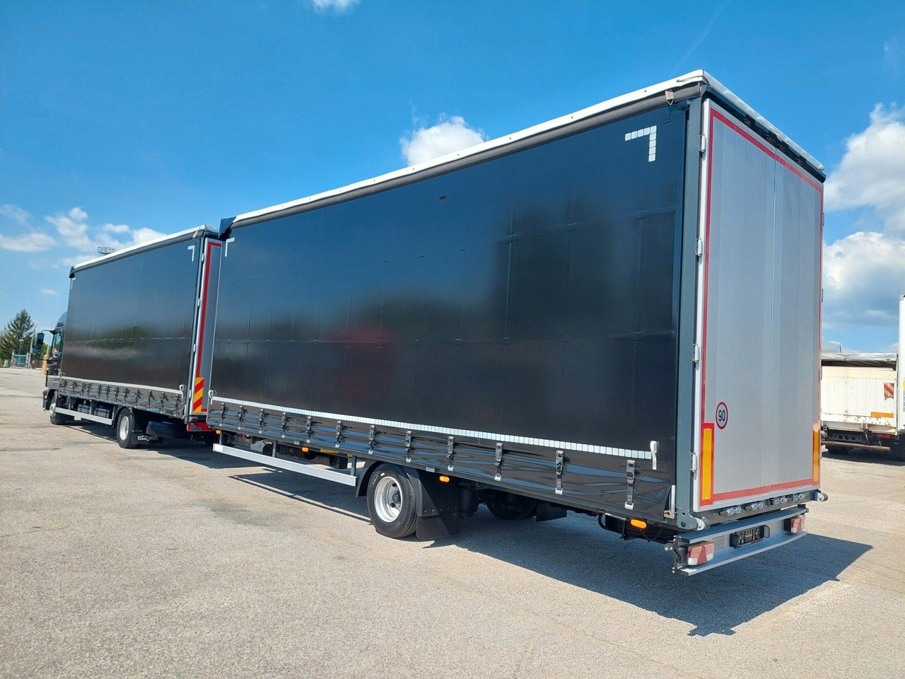 MAN TGL 12.250 BL 4x2 + Anhänger KONAR 38 Paletten - Φορτηγό μουσαμάς: φωτογραφία 3 MAN TGL 12.250 BL 4x2 + Anhänger KONAR 38 Paletten - Φορτηγό μουσαμάς: φωτογραφία 3