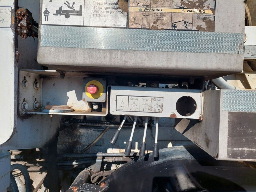 Μπετονιέρα αντλία Mercedes-Benz Actros 4141 BB Putzmeister M24-3: φωτογραφία 13 Μπετονιέρα αντλία Mercedes-Benz Actros 4141 BB Putzmeister M24-3: φωτογραφία 13