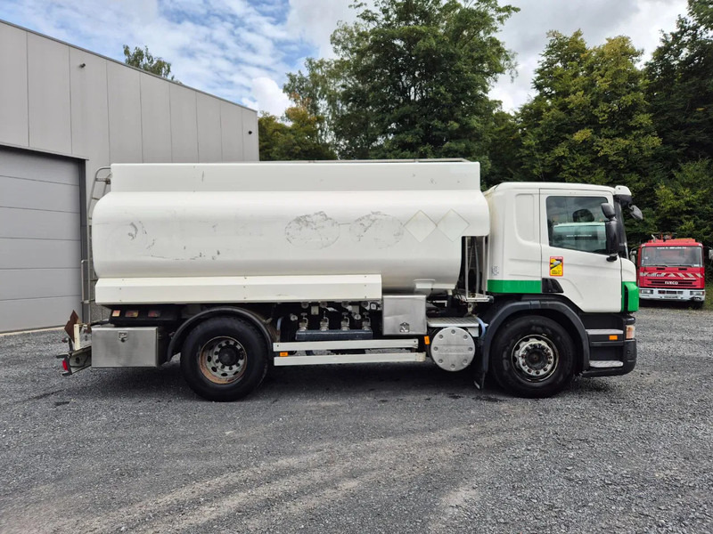 Scania P280 FUEL / CARBURANT 14000L - 5 COMP - RETARDER - Φορτηγό βυτιοφόρο: φωτογραφία 4 Scania P280 FUEL / CARBURANT 14000L - 5 COMP - RETARDER - Φορτηγό βυτιοφόρο: φωτογραφία 4
