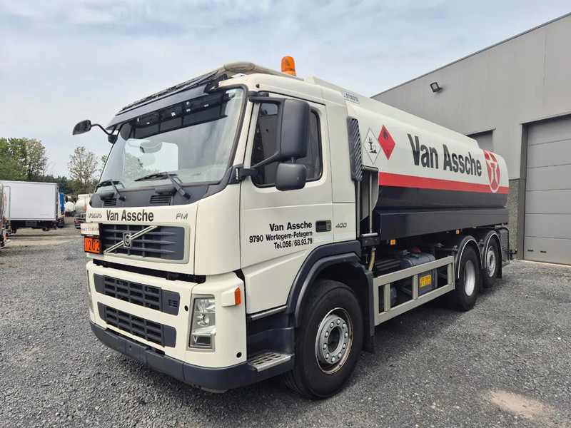 Volvo FM 400 18000L FUEL/CARBURANT - 5 COMP - ADR VALID - MANUAL - Φορτηγό βυτιοφόρο: φωτογραφία 1 Volvo FM 400 18000L FUEL/CARBURANT - 5 COMP - ADR VALID - MANUAL - Φορτηγό βυτιοφόρο: φωτογραφία 1