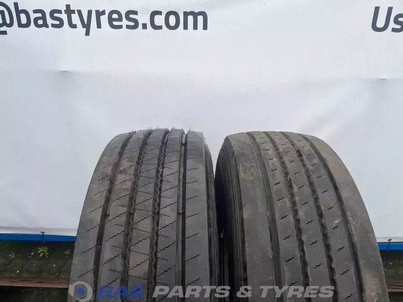 BARUM Barum 315/70R22.5 BF200 R 156/150 M+S 3PMSF gebruikte set - Ελαστικό για Φορτηγό: φωτογραφία 2 BARUM Barum 315/70R22.5 BF200 R 156/150 M+S 3PMSF gebruikte set - Ελαστικό για Φορτηγό: φωτογραφία 2