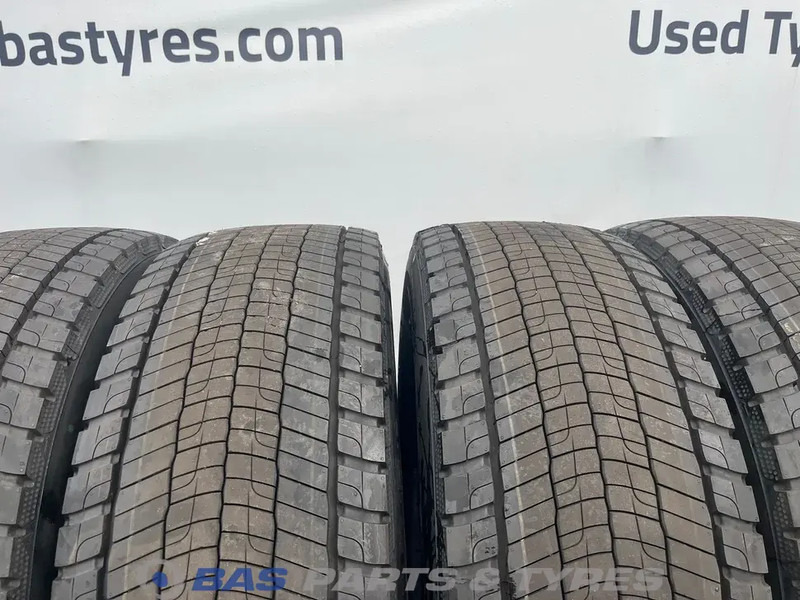 Continental Continental 315/70R22.5 Eco HD5 154/150 M+S 3PMSF gebruikte set - Ελαστικό για Φορτηγό: φωτογραφία 2 Continental Continental 315/70R22.5 Eco HD5 154/150 M+S 3PMSF gebruikte set - Ελαστικό για Φορτηγό: φωτογραφία 2