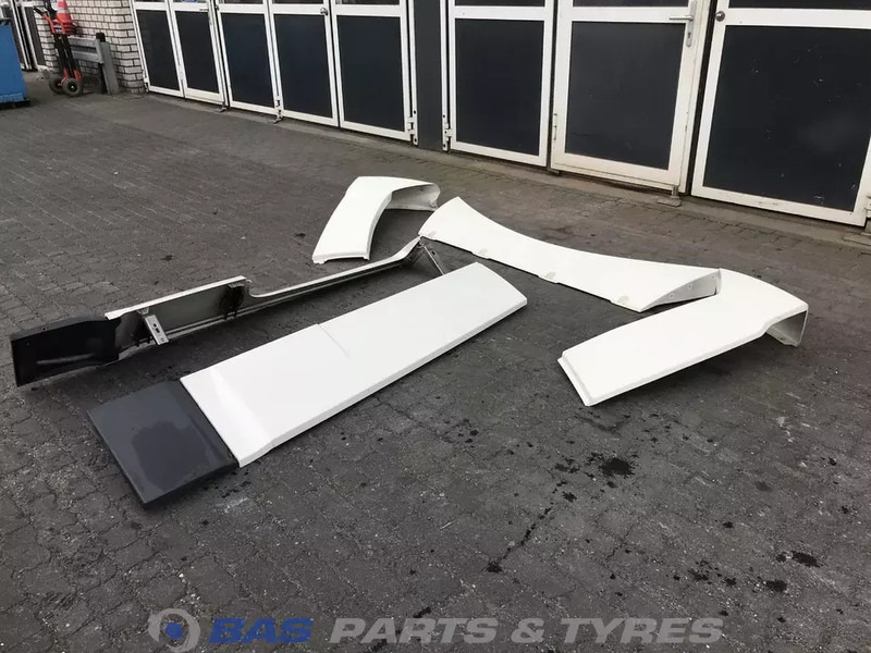 DAF XF106 Spoilerset DAF Super Space Cab L2H3 1671843 - Αεροδυναμική/ Αεροτομή για Φορτηγό: φωτογραφία 2 DAF XF106 Spoilerset DAF Super Space Cab L2H3 1671843 - Αεροδυναμική/ Αεροτομή για Φορτηγό: φωτογραφία 2
