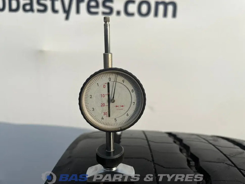 Firestone Firestone 385/65R22.5 FS422+ 160 K M+S 3PMSF gebruikte set - Ελαστικό για Φορτηγό: φωτογραφία 3 Firestone Firestone 385/65R22.5 FS422+ 160 K M+S 3PMSF gebruikte set - Ελαστικό για Φορτηγό: φωτογραφία 3