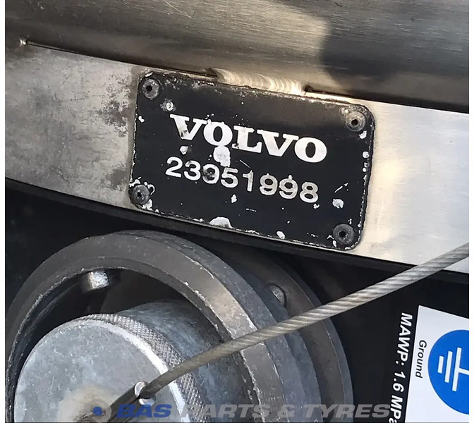 Volvo Brandstoftank Volvo 455 Liter 22866641 - Ρεζερβουάρ καυσίμου για Φορτηγό: φωτογραφία 5 Volvo Brandstoftank Volvo 455 Liter 22866641 - Ρεζερβουάρ καυσίμου για Φορτηγό: φωτογραφία 5