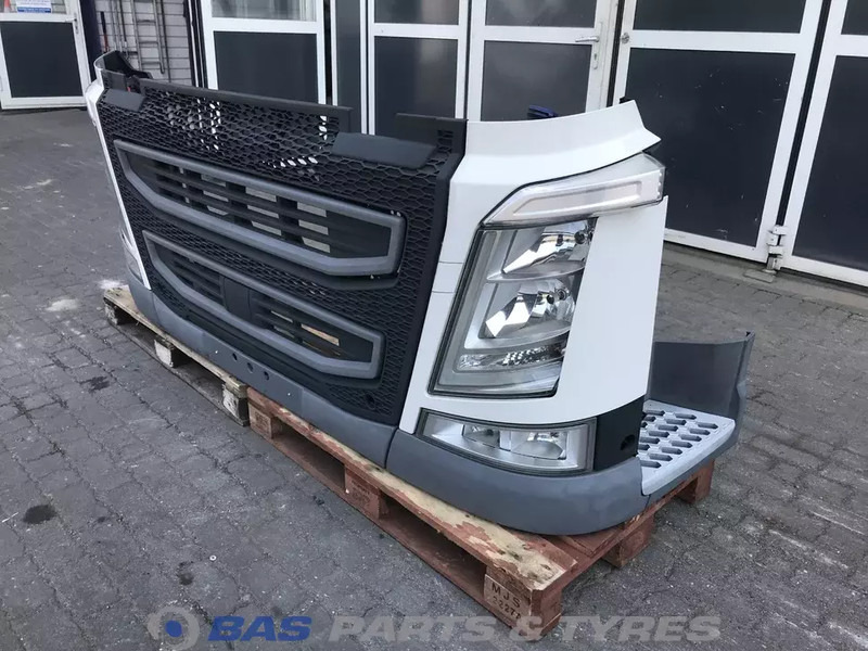 Volvo FH4 - Προφυλακτήρας για Φορτηγό: φωτογραφία 2 Volvo FH4 - Προφυλακτήρας για Φορτηγό: φωτογραφία 2