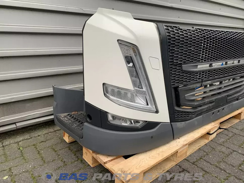 Volvo FM5 - Προφυλακτήρας για Φορτηγό: φωτογραφία 3 Volvo FM5 - Προφυλακτήρας για Φορτηγό: φωτογραφία 3