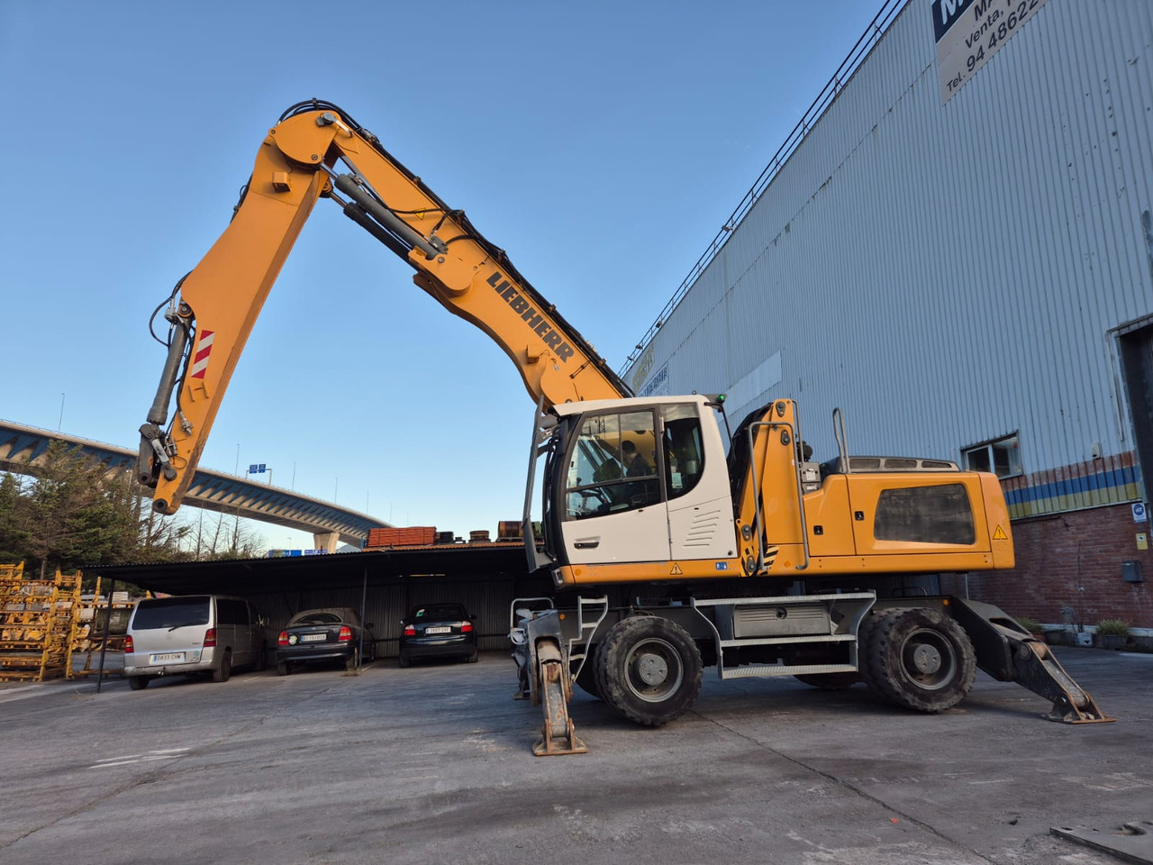 LIEBHERR LH30M - Μηχάνημα Διαχείρισης Υλικών: φωτογραφία 5 LIEBHERR LH30M - Μηχάνημα Διαχείρισης Υλικών: φωτογραφία 5