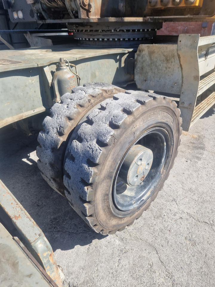 LIEBHERR LH30M - Μηχάνημα Διαχείρισης Υλικών: φωτογραφία 5 LIEBHERR LH30M - Μηχάνημα Διαχείρισης Υλικών: φωτογραφία 5