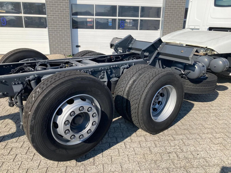 Καινούριο Φορτηγό σασί DAF XD 450 FAN CHASSIS SLEEPER CAB PTO STEERING LIFTAXLE 480WB - NEW: φωτογραφία 12 Καινούριο Φορτηγό σασί DAF XD 450 FAN CHASSIS SLEEPER CAB PTO STEERING LIFTAXLE 480WB - NEW: φωτογραφία 12