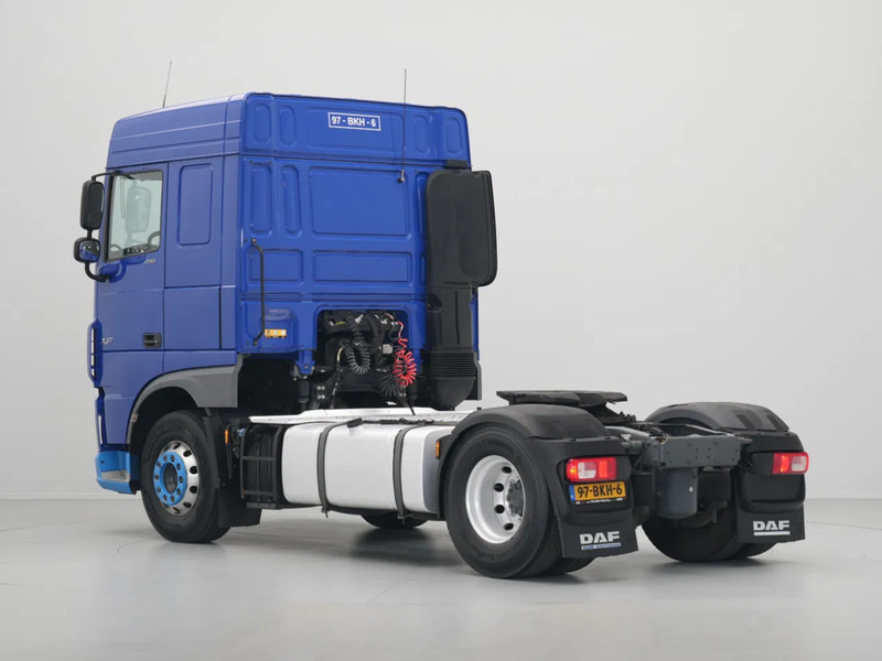 DAF XF 450 FT, Space Cab, PTO, New Tacho 7 Stuks op Voorraad - Τράκτορας: φωτογραφία 4 DAF XF 450 FT, Space Cab, PTO, New Tacho 7 Stuks op Voorraad - Τράκτορας: φωτογραφία 4