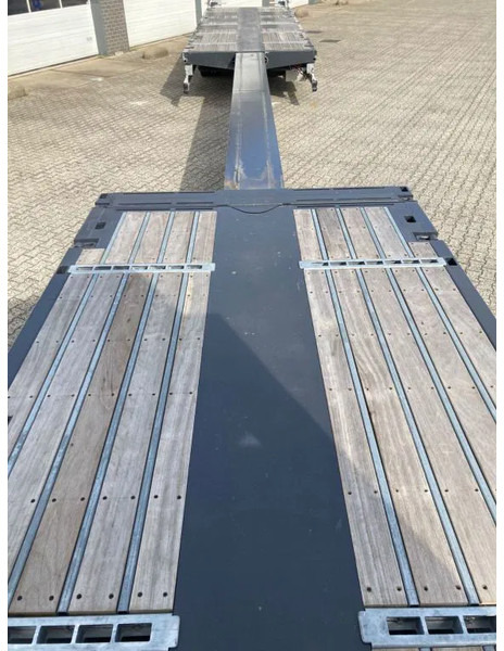 Καινούριο Επικαθήμενο κόφα Kässbohrer SPA M3 / 1N - 18 / 27 Heavy Duty uitschuifbare vlakke mega trailer met liftas, rongen en oprijplaten: φωτογραφία 14