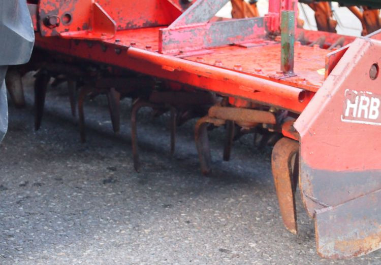 Σπαρτική με σβάρνα Agregat uprawowo-siewny Amazone HRB 301 I D9-30 2005 Agregat uprawowo siewny KUHN AMAZONE szerokość robocza 3m: φωτογραφία 6