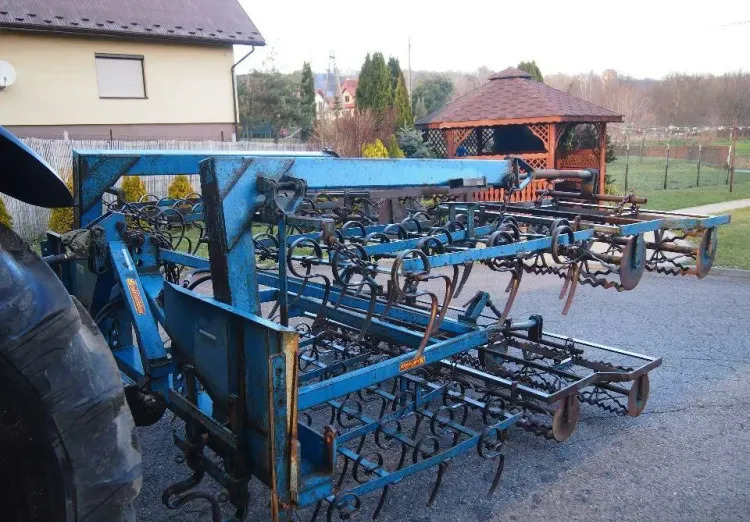 Agregat uprawowy Rabe Werk szerokość robocza 4,7m - Μηχανή οργώματος: φωτογραφία 4 Agregat uprawowy Rabe Werk szerokość robocza 4,7m - Μηχανή οργώματος: φωτογραφία 4