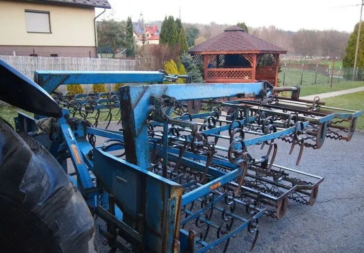 Agregat uprawowy Rabe Werk szerokość robocza 4,7m - Μηχανή οργώματος: φωτογραφία 5 Agregat uprawowy Rabe Werk szerokość robocza 4,7m - Μηχανή οργώματος: φωτογραφία 5