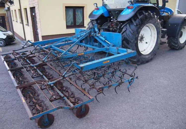 Agregat uprawowy Rabe Werk szerokość robocza 4,7m - Μηχανή οργώματος: φωτογραφία 1 Agregat uprawowy Rabe Werk szerokość robocza 4,7m - Μηχανή οργώματος: φωτογραφία 1