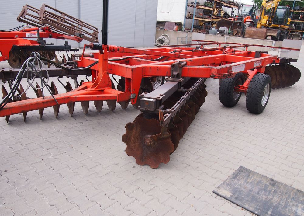 Brona talerzowa GOLZ 5m - Δισκοσβάρνα: φωτογραφία 1 Brona talerzowa GOLZ 5m - Δισκοσβάρνα: φωτογραφία 1