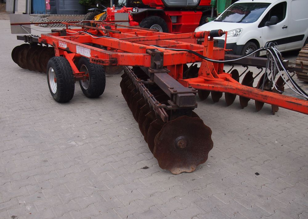 Brona talerzowa GOLZ 5m - Δισκοσβάρνα: φωτογραφία 4 Brona talerzowa GOLZ 5m - Δισκοσβάρνα: φωτογραφία 4