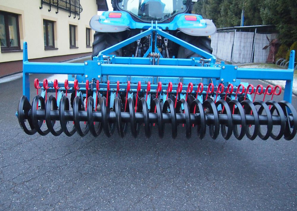 Brona talerzowa Rabe Werk RABE WERK Fielo biro 3000 2006 Brona talerzowa RABE - Δισκοσβάρνα: φωτογραφία 2 Brona talerzowa Rabe Werk RABE WERK Fielo biro 3000 2006 Brona talerzowa RABE - Δισκοσβάρνα: φωτογραφία 2