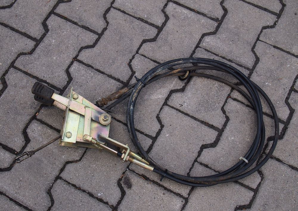 Części do Ciągnika Massey Ferguson MF 3000, 6000 Dźwignie i linki do WOM MF 3000 - Μετάδοσης κίνησης για Γεωργικά μηχανήματα: φωτογραφία 3 Części do Ciągnika Massey Ferguson MF 3000, 6000 Dźwignie i linki do WOM MF 3000 - Μετάδοσης κίνησης για Γεωργικά μηχανήματα: φωτογραφία 3