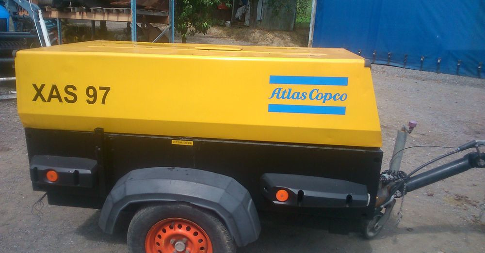 Kompresor Atlas Copco Atlas copco XAS 97 2015 Kompresor sprężarka śrubowa+ agregat prądotwórczy 12KVA - Αεροσυμπιεστής: φωτογραφία 4 Kompresor Atlas Copco Atlas copco XAS 97 2015 Kompresor sprężarka śrubowa+ agregat prądotwórczy 12KVA - Αεροσυμπιεστής: φωτογραφία 4