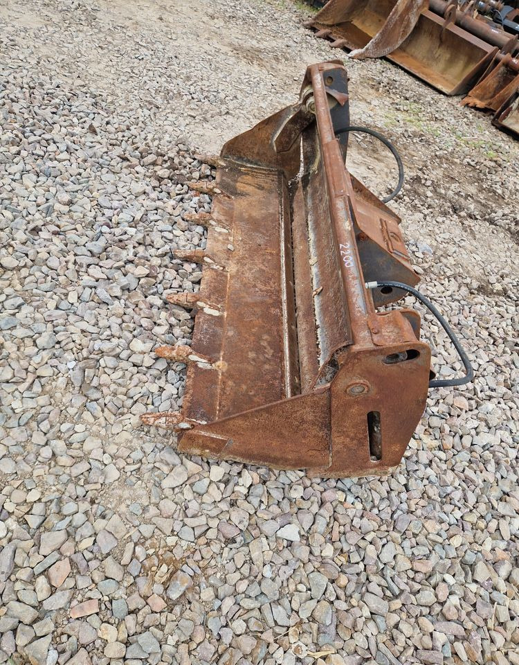 Koparka kołowa Mecalac MECALAC 4w1 lub 3w1 2012 Łyżka 4w1 Mecalac 10, 12 - Κουβάς για εκσκαφέα για Κατασκευή μηχανήματα: φωτογραφία 3 Koparka kołowa Mecalac MECALAC 4w1 lub 3w1 2012 Łyżka 4w1 Mecalac 10, 12 - Κουβάς για εκσκαφέα για Κατασκευή μηχανήματα: φωτογραφία 3