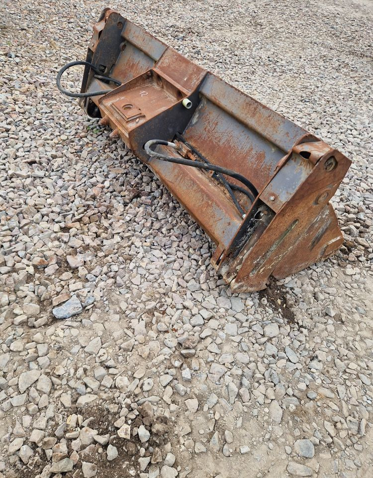 Koparka kołowa Mecalac MECALAC 4w1 lub 3w1 2012 Łyżka 4w1 Mecalac 10, 12 - Κουβάς για εκσκαφέα για Κατασκευή μηχανήματα: φωτογραφία 4 Koparka kołowa Mecalac MECALAC 4w1 lub 3w1 2012 Łyżka 4w1 Mecalac 10, 12 - Κουβάς για εκσκαφέα για Κατασκευή μηχανήματα: φωτογραφία 4