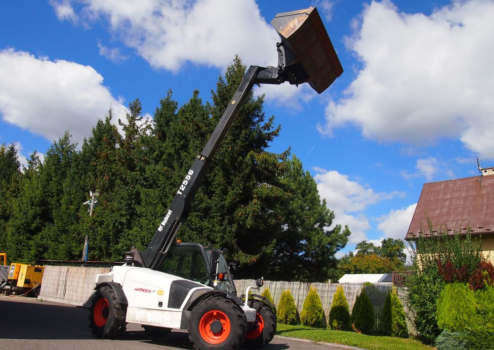 Leasing Ładowarka teleskopowa Bobcat T2556 2005 Ładowarka teleskopowa BOBCAT Ładowarka teleskopowa Bobcat T2556 2005 Ładowarka teleskopowa BOBCAT: φωτογραφία 20 Leasing Ładowarka teleskopowa Bobcat T2556 2005 Ładowarka teleskopowa BOBCAT Ładowarka teleskopowa Bobcat T2556 2005 Ładowarka teleskopowa BOBCAT: φωτογραφία 20