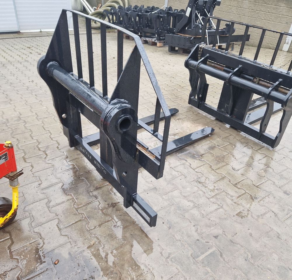 Ładowarka teleskopowa Manitou MLT MT MRT 2022 NOWE Widły do Palet MANITOU - Πιρούνες: φωτογραφία 4 Ładowarka teleskopowa Manitou MLT MT MRT 2022 NOWE Widły do Palet MANITOU - Πιρούνες: φωτογραφία 4