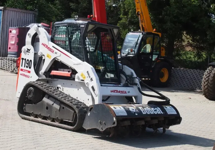 Miniładowarka Bobcat T190 2012 - Ερπυστριοφόρος μικρός φορτωτής: φωτογραφία 4 Miniładowarka Bobcat T190 2012 - Ερπυστριοφόρος μικρός φορτωτής: φωτογραφία 4