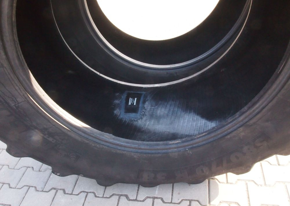 Opony Michelin 20,4R38 Opony rolnicze MICHELIN 580/70R38 - Ελαστικό: φωτογραφία 3 Opony Michelin 20,4R38 Opony rolnicze MICHELIN 580/70R38 - Ελαστικό: φωτογραφία 3