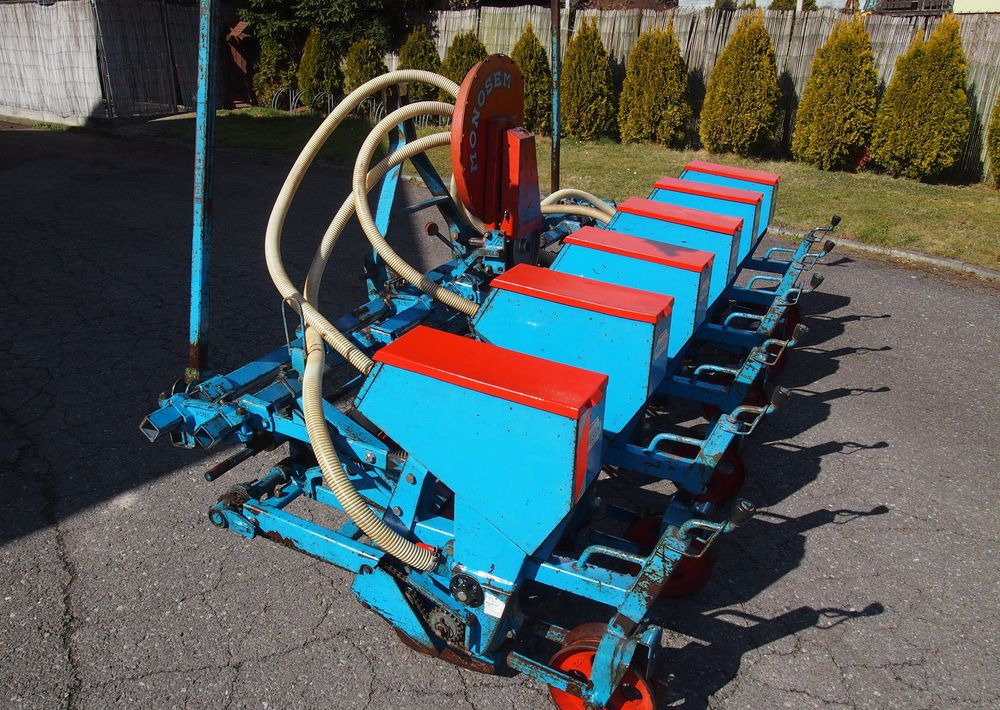 Siewnik Monosem do kukurydzy ,buraków i słonecznika - Σπαρτική μηχανή ακριβείας: φωτογραφία 4 Siewnik Monosem do kukurydzy ,buraków i słonecznika - Σπαρτική μηχανή ακριβείας: φωτογραφία 4