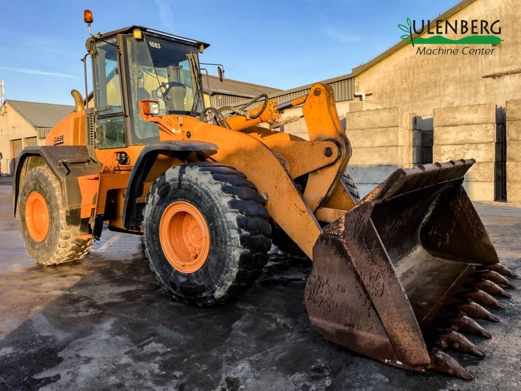 Case 721 E - Ελαστιχοφόρος φορτωτής: φωτογραφία 3 Case 721 E - Ελαστιχοφόρος φορτωτής: φωτογραφία 3