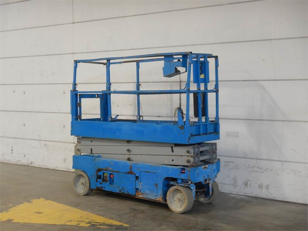 Genie GS2032 - Ψαλιδωτό ανυψωτικό: φωτογραφία 2 Genie GS2032 - Ψαλιδωτό ανυψωτικό: φωτογραφία 2