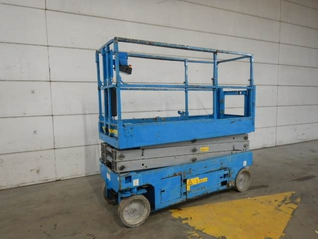 Genie GS2032 - Ψαλιδωτό ανυψωτικό: φωτογραφία 4 Genie GS2032 - Ψαλιδωτό ανυψωτικό: φωτογραφία 4