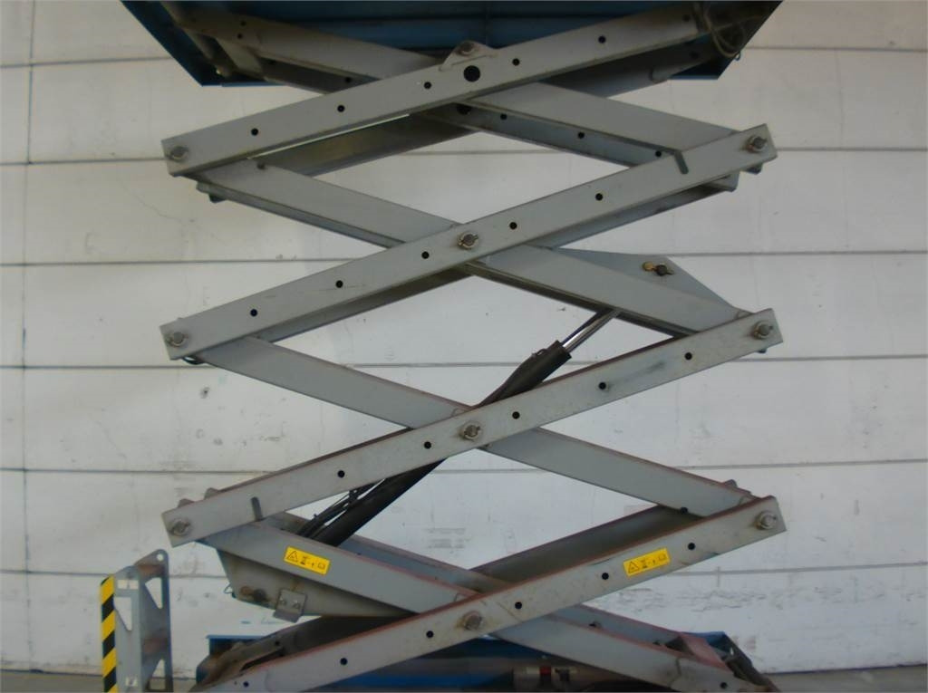 Ψαλιδωτό ανυψωτικό Genie GS2646: φωτογραφία 6