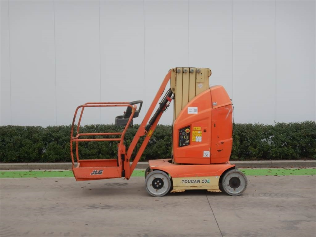 JLG Toucan 10E - Κάθετος ανελκυστήρας με κατάρτι: φωτογραφία 1 JLG Toucan 10E - Κάθετος ανελκυστήρας με κατάρτι: φωτογραφία 1