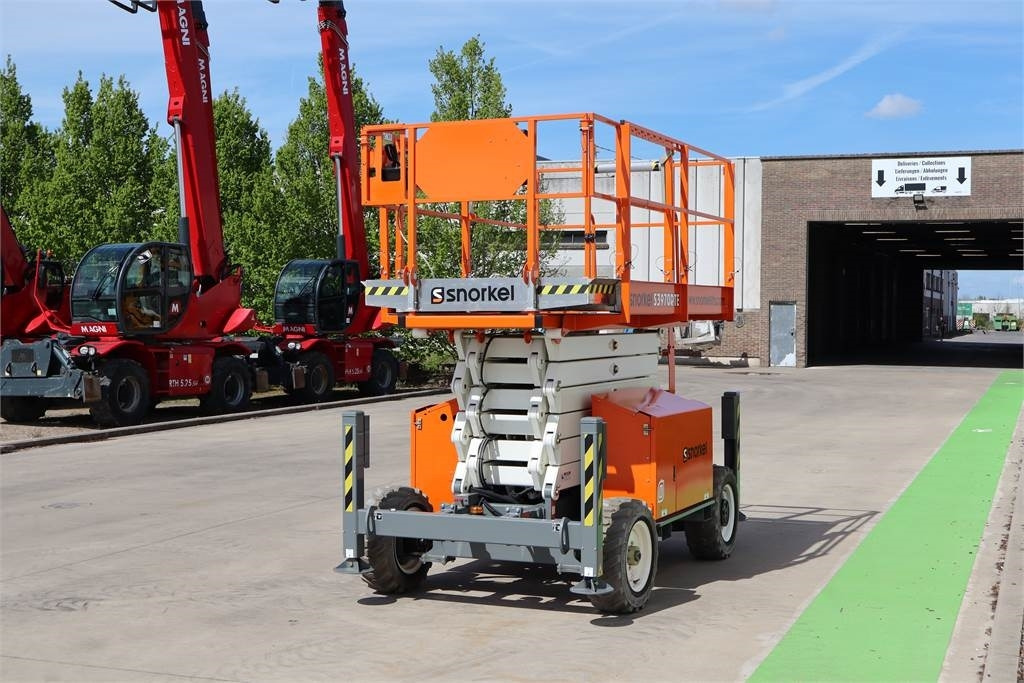 Snorkel S3970RTE - Ψαλιδωτό ανυψωτικό: φωτογραφία 4 Snorkel S3970RTE - Ψαλιδωτό ανυψωτικό: φωτογραφία 4