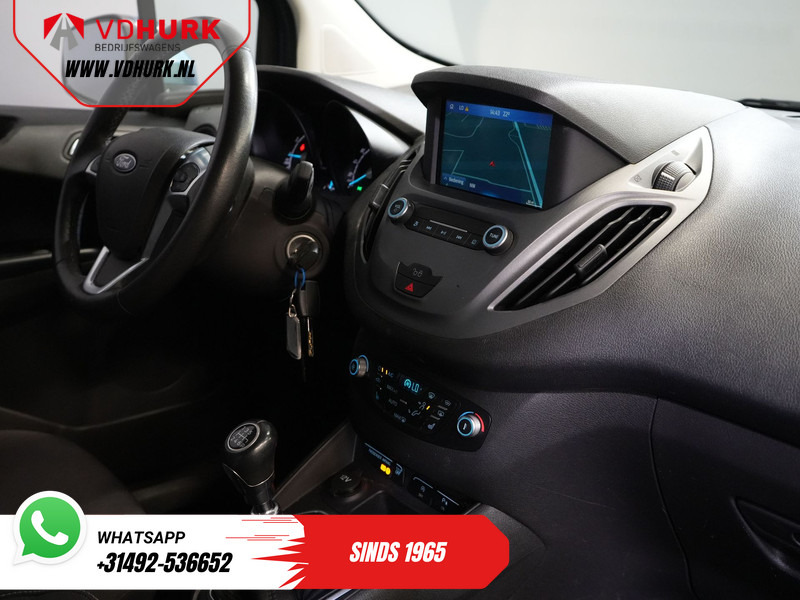 Ford Transit Courier 1.0 EcoBoost BENZINE BPM VRIJ! Dealer Onderhouden/ NL Auto/ Carplay/ Climate/ Cruise/ Stoelverw./ Trekhaak/ LMV - Μικρό βαν: φωτογραφία 1 Ford Transit Courier 1.0 EcoBoost BENZINE BPM VRIJ! Dealer Onderhouden/ NL Auto/ Carplay/ Climate/ Cruise/ Stoelverw./ Trekhaak/ LMV - Μικρό βαν: φωτογραφία 1