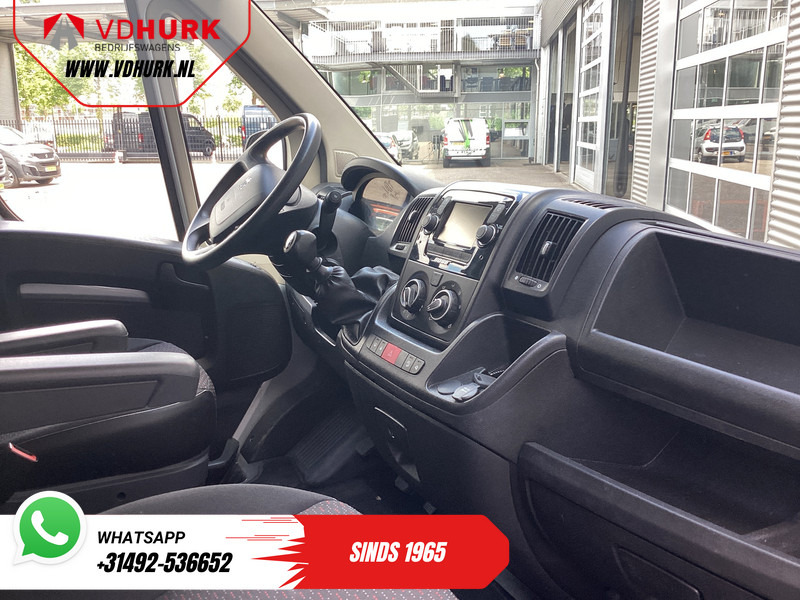 Peugeot Boxer 2.2 HDi 140 pk L2 EXPORT ONLY 3.0t Trekverm./ Navi/ Camera/ PDC/ Cruise/ Airco - Βαν: φωτογραφία 3 Peugeot Boxer 2.2 HDi 140 pk L2 EXPORT ONLY 3.0t Trekverm./ Navi/ Camera/ PDC/ Cruise/ Airco - Βαν: φωτογραφία 3