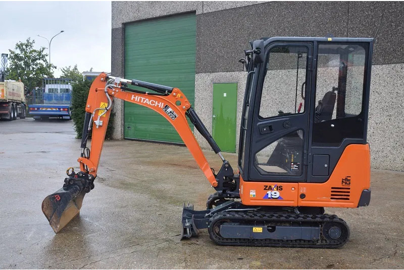 Hitachi ZX19.6 CR - Μίνι εκσκαφέας: φωτογραφία 2 Hitachi ZX19.6 CR - Μίνι εκσκαφέας: φωτογραφία 2
