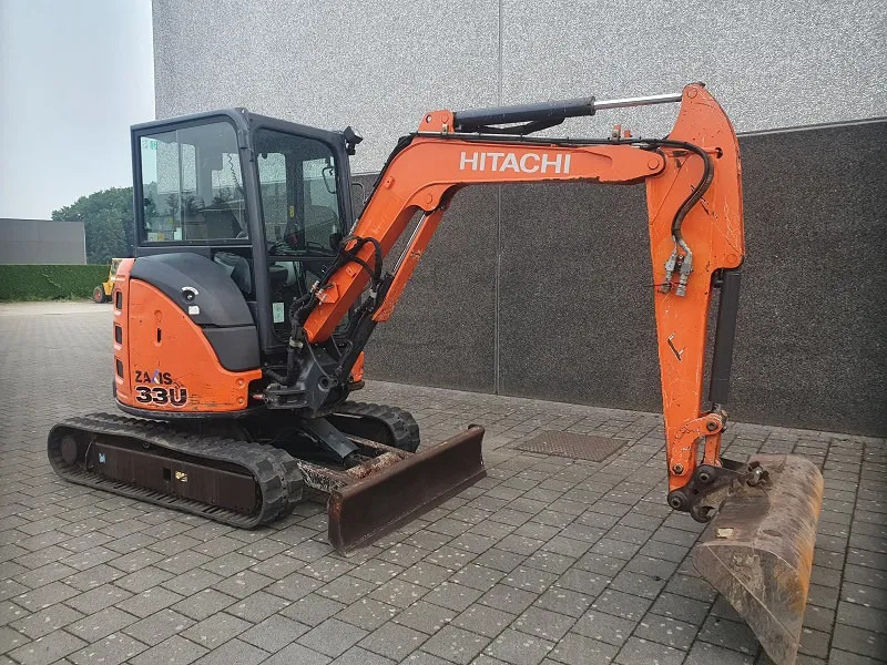 Hitachi ZX33U -5A -CLR - Μίνι εκσκαφέας: φωτογραφία 1 Hitachi ZX33U -5A -CLR - Μίνι εκσκαφέας: φωτογραφία 1