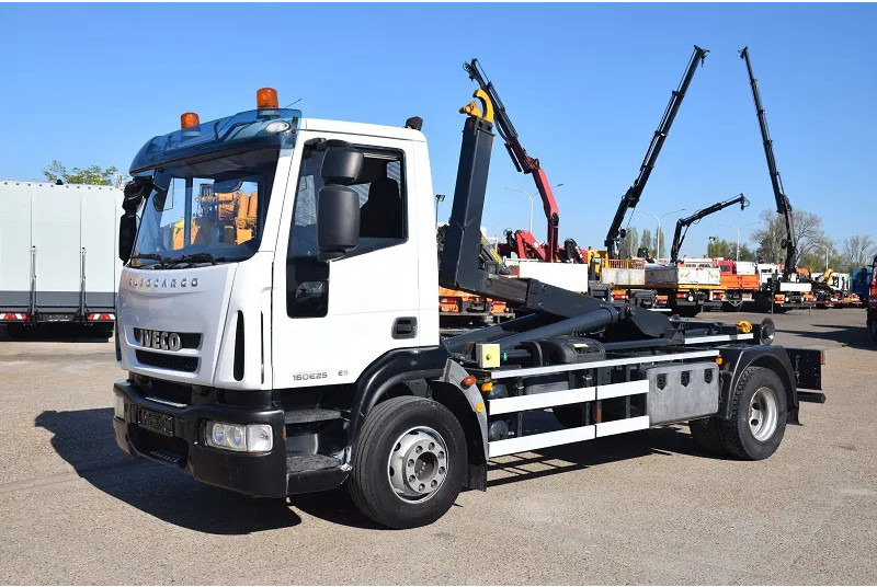 Iveco Iveco Eurocargo 160E25 - Φορτηγό φόρτωσης γάντζου: φωτογραφία 3 Iveco Iveco Eurocargo 160E25 - Φορτηγό φόρτωσης γάντζου: φωτογραφία 3