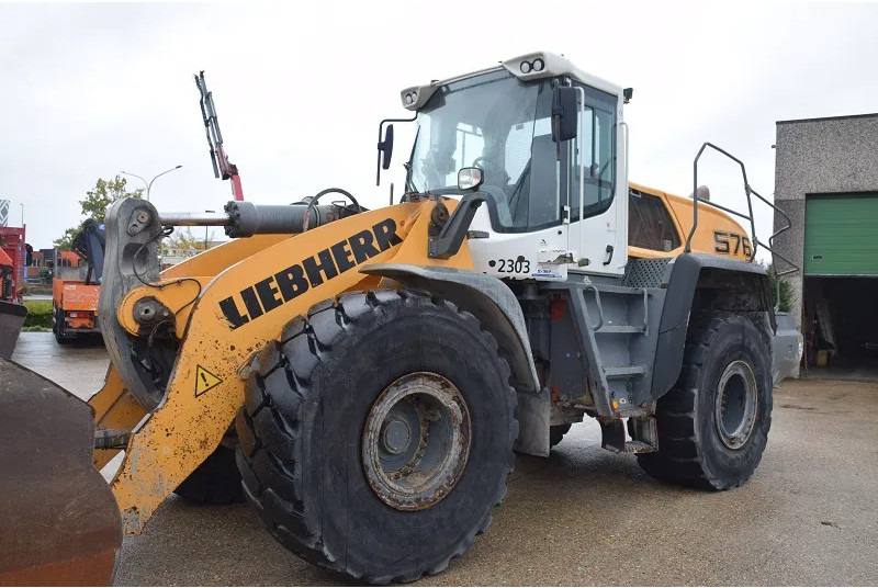 Liebherr L576 X power -stock id93 - Ελαστιχοφόρος φορτωτής: φωτογραφία 3 Liebherr L576 X power -stock id93 - Ελαστιχοφόρος φορτωτής: φωτογραφία 3