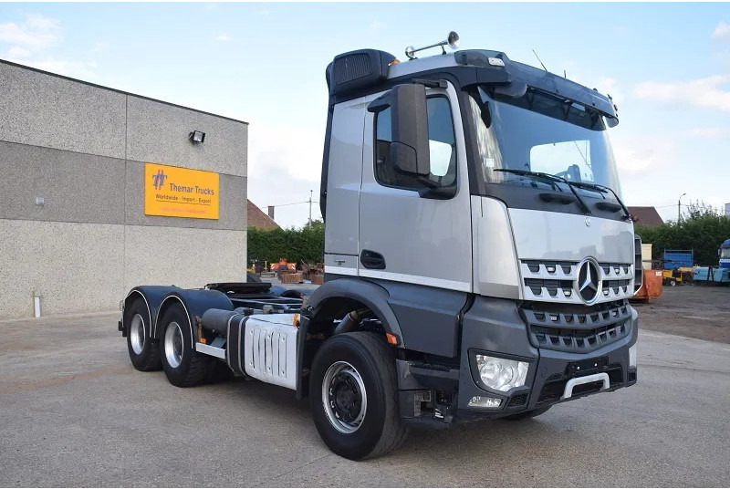 Mercedes-Benz Arocs 3345 - Τράκτορας: φωτογραφία 4 Mercedes-Benz Arocs 3345 - Τράκτορας: φωτογραφία 4