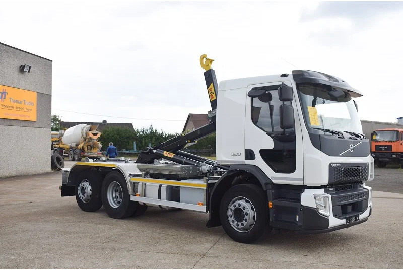 Volvo FE 320 - Φορτηγό φόρτωσης γάντζου: φωτογραφία 4 Volvo FE 320 - Φορτηγό φόρτωσης γάντζου: φωτογραφία 4