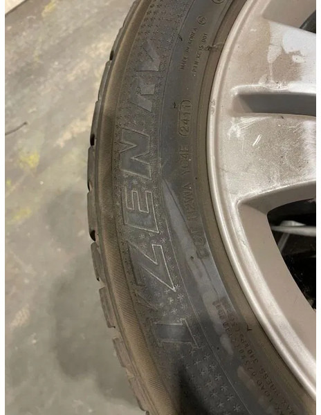 Kumho Kumho banden met Mercedes velgen 255/50 R19 107V - Ελαστικά και ζάντες για Αυτοκίνητο: φωτογραφία 3 Kumho Kumho banden met Mercedes velgen 255/50 R19 107V - Ελαστικά και ζάντες για Αυτοκίνητο: φωτογραφία 3