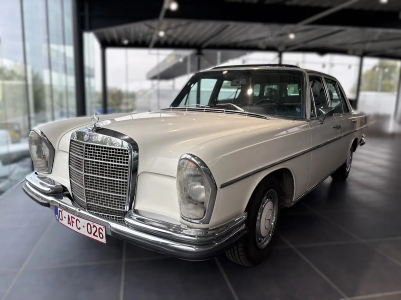 Mercedes-Benz 280SE *OldTimer*Automaat*LerenZetels*Schuifdak* - Αυτοκίνητο: φωτογραφία 1 Mercedes-Benz 280SE *OldTimer*Automaat*LerenZetels*Schuifdak* - Αυτοκίνητο: φωτογραφία 1
