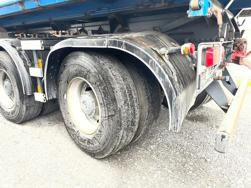 Mercedes-Benz Arocs 3342 *6x6*meegestuurd as*2zijdige kipper*Airco*Bluetooth - Φορτηγό ανατρεπόμενο, Φορτηγό με γερανό: φωτογραφία 5 Mercedes-Benz Arocs 3342 *6x6*meegestuurd as*2zijdige kipper*Airco*Bluetooth - Φορτηγό ανατρεπόμενο, Φορτηγό με γερανό: φωτογραφία 5