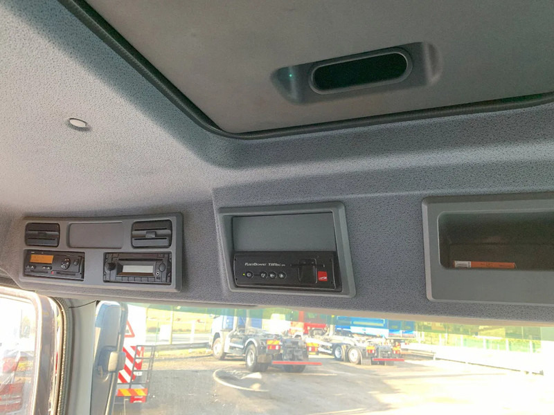 Mercedes-Benz Atego 1018 KOELING*Cruise control*Airconditioning*Geveerde bestuurdersstoel* - Φορτηγό κόφα: φωτογραφία 4 Mercedes-Benz Atego 1018 KOELING*Cruise control*Airconditioning*Geveerde bestuurdersstoel* - Φορτηγό κόφα: φωτογραφία 4